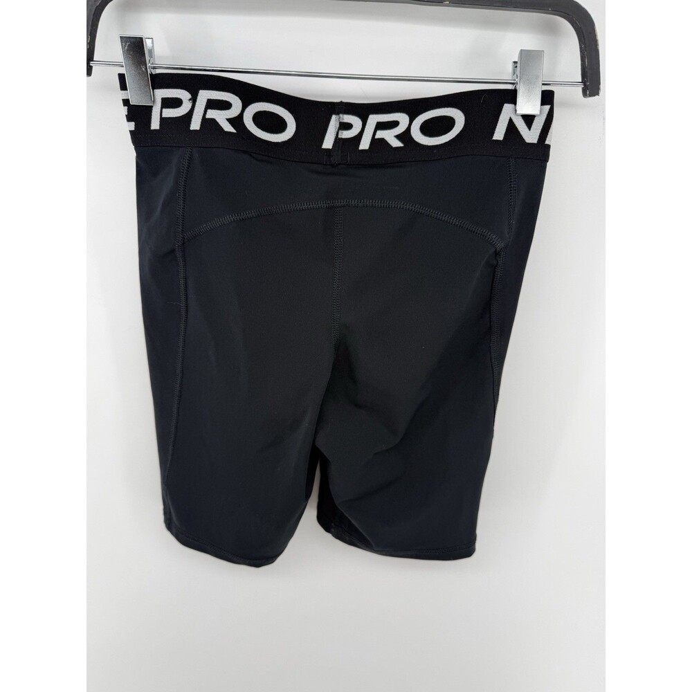 Nike Black Women’s Size MEDIUM Pro 8” Athletic Training Fitness Shorts